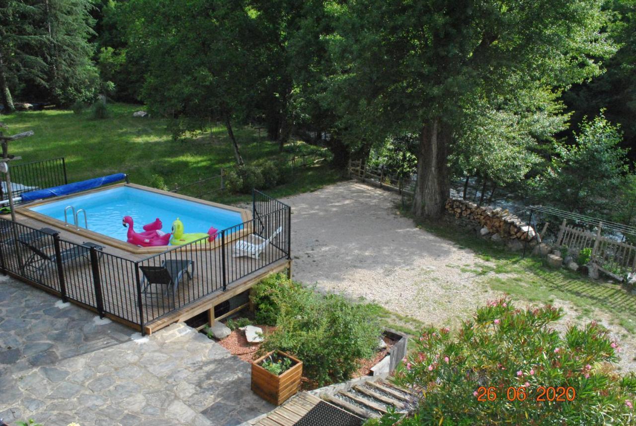 Alberguiere - Piscine Chauffee - Plancha - Barbecue Sainte-Croix-Vallee-Francaise Exteriér fotografie